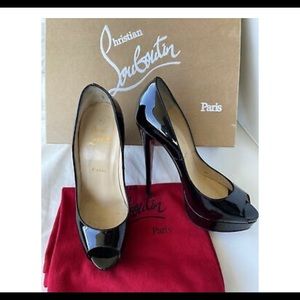 Christian Louboutin Lady Peep 150 - Pre-Owned. Size 39.5  
.